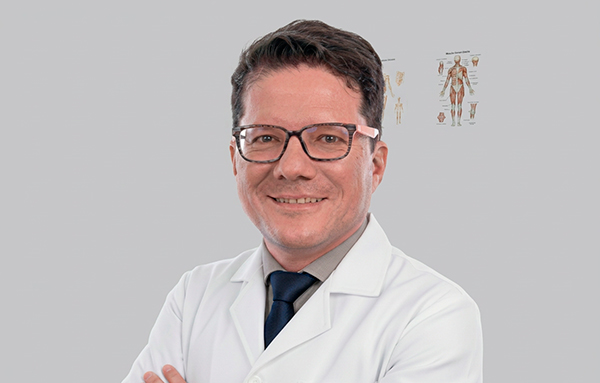 Dr. Carlos Ortiz